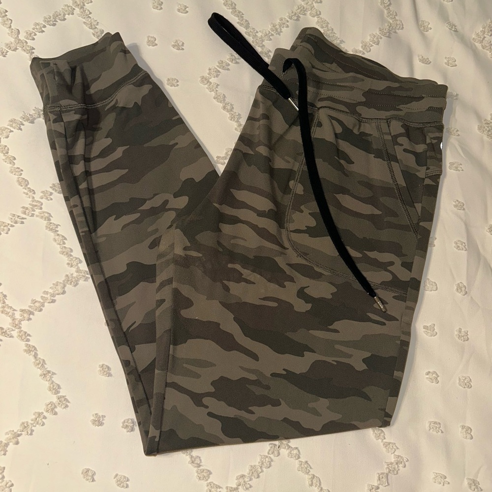 Zyia Joggers size xl